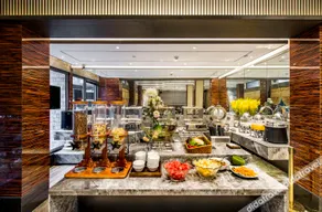 Fenghuang Story Hotel (Tuo River, Hongqiao Bridge, Ancient Town Center) - Image 4