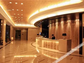 Qingdu International Hotel - Image 3