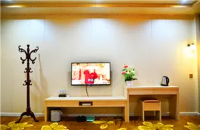 Hecheng Garden Hotel - Image 5