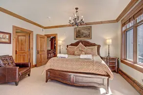 Bachelor Gulch Village - Image 5