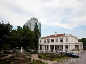 Shuangmenlou Hotel - Image 2