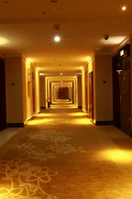 Longnan Jindu Hotel - Image 3