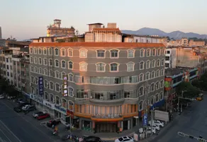 Yayue Hotel (Yulin Rongxian Railway Station Branch) - Image 4