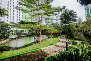 RedLiving Apartemen Green Lake View Ciputat - Pelangi Rooms 2 Tower E - Image 2