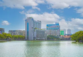 Hanting Hotel Nanchang Bayi Square Zhongshan Road - Image 4