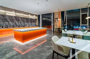 THE JUNYUE HOTEL - Image 2