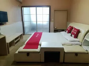 AA Hotel (Jimo Bailian Outlet) - Image 5