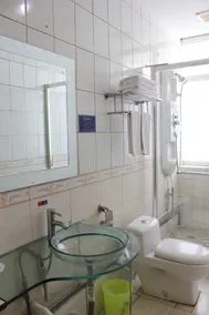 Rushan Hotel - Image 2