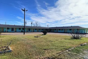 Triangle Motel by OYO Mexia Texas - Image 2