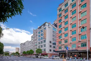Beiliu Jiahua Fashion Hotel - Image 4
