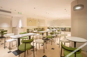 E.We  wenlv hotel - Image 2