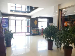 Xinjin Hotel (Cangzhou Xinhua Qiantong Avenue Yanbai Shopping Plaza Branch) - Image 2