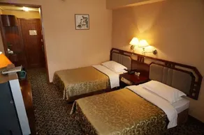 Guijing Business Hotel - Image 3
