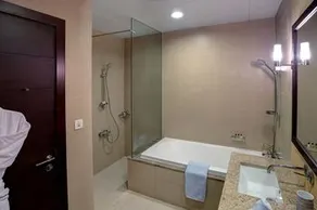 Tiara Residences by Dream Inn Dubai - Image 2