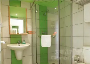 Rest Hotel (Xinchang Dafosi Branch) - Image 3