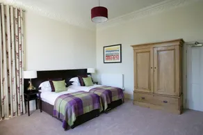 Nether Abbey Hotel - Image 2