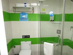 7Days Inn Longyan Zhongshan Road Pedestrian - Image 2