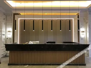 Bainian Hotel - Image 3