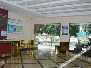 Mazhang Junfu Business Hotel - Image 3