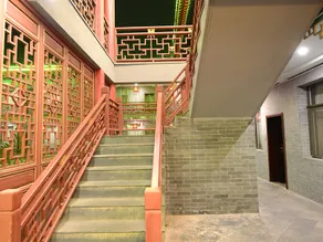 Friendship Hotel - Image 5