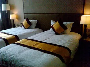 Yuntian Garden Hotel - Image 5