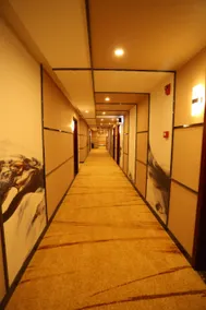 Silvery Waterfall Hotel - Image 5