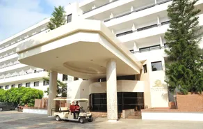 Adams Beach Hotel & Spa Deluxe Wing – Adults Only - Image 4