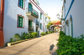 Apartamentos LIVVO Puerto de Mogán - Image 2