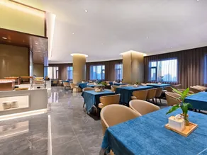 Meilun Hotel - Image 5