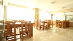 Jinda Business Hotel - Image 2