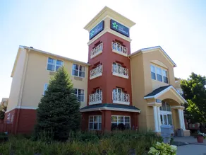 Baymont By Wyndham Auburn Hills South - Image 2