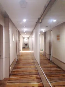 Qingmu Select Hotel (Xuanwu Lake subway station, Hunan Road Pedestrian Street, Nanjing) - Image 2