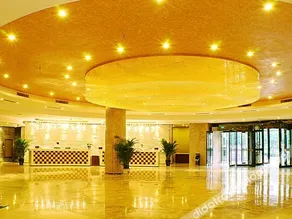 Three Gorges Dongshan Hotel - Image 3