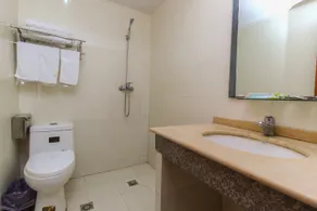 Fanhua Hotel - Image 3