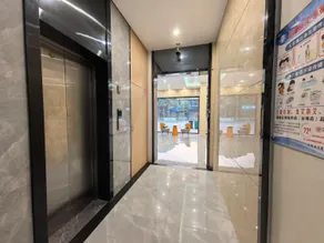 Baise Guoning Business Hotel - Image 4