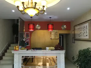 Jixi Xinya Business Hotel - Image 4