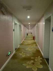 Hanshou Impression Yiyuan Hotel - Image 4