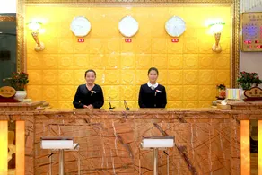 Risheng Theme Hotel - Image 4