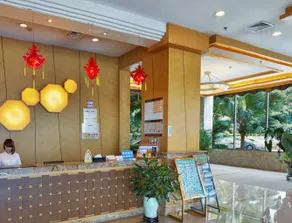Sunshine Golden Hotel Pengzhou - Image 4