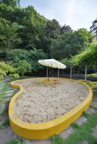 Deefly Zhejiang Hotel - Image 4