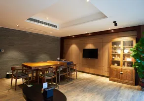 City Insight Hotel - Image 4