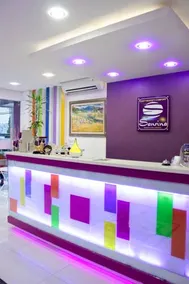 Hotel Sanrina - Image 2