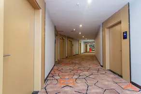 Huihuang Chain Hotel (Anyang Zhonghua Road Oubeisha Branch) - Image 5