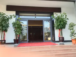 Jixi Huizhou Grand Hotel - Image 2