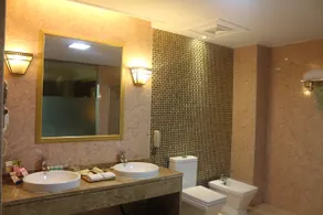 Dongnan Hotel - Image 2