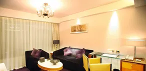 Wealthy Hotel Suzhou - Image 5