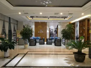 Venice International Hotel - Image 2