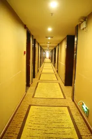 Vienna Zhihao Hotel(Zixing Dongjianghu) - Image 4