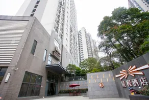 Huiya Hotel - Image 1