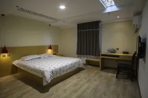 Weihai Yujing Business Hotel - Image 4